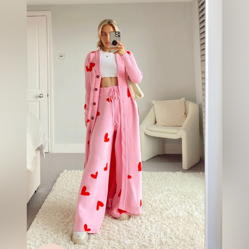 NWT KNITTED 3 -PIECE SET PINK w/RED HEART MAXI CARDIGAN, CARDIGAN  & PANT M - Picture 5 of 11